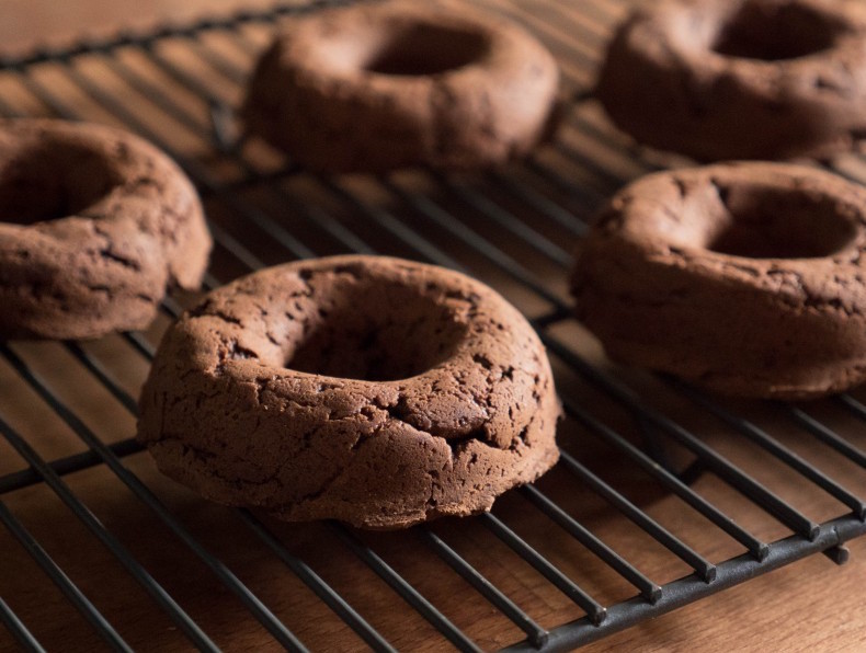 Chocolate Cake Paleo Donuts posted by Brian&nbsp;Brijbag